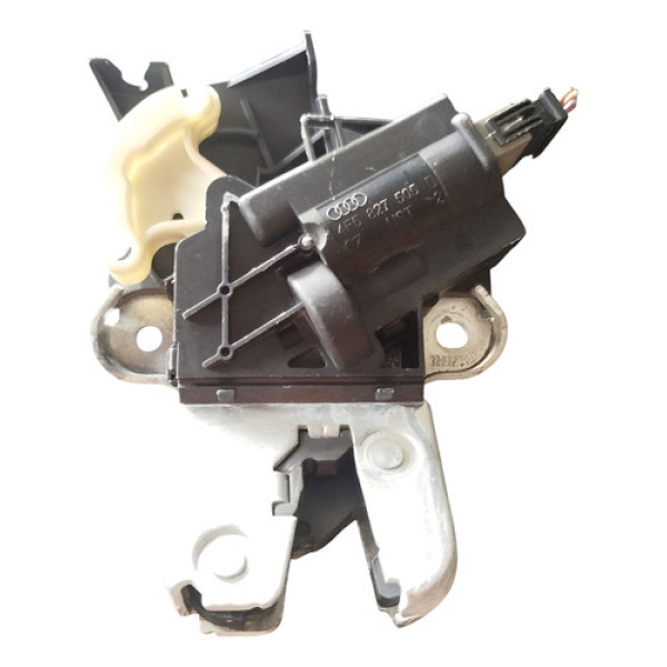 Fechadura Tampa Traseira 4f5827505d Vw Jetta 2.5 Mk5 2006/10