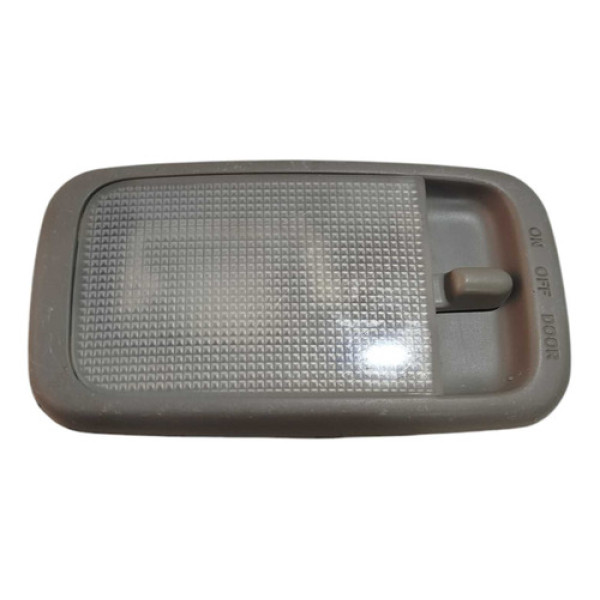 Luz Cortesia Teto Toyota Corolla Hilux 2006 2011