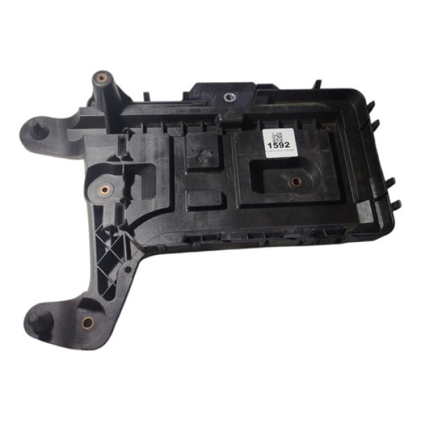 Suporte Caixa Bateria Vw 1km915333 Jetta 2010 
